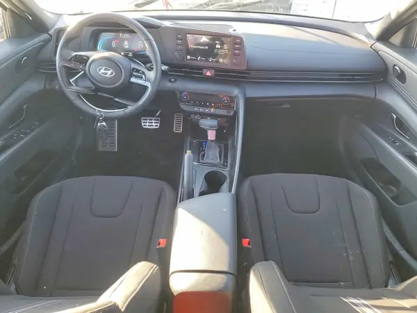 KMHLM4DG5SU962592 2025 HYUNDAI ELANTRA - Image 8