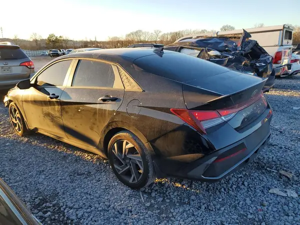KMHLM4DG5SU968814 2025 HYUNDAI ELANTRA - Image 2