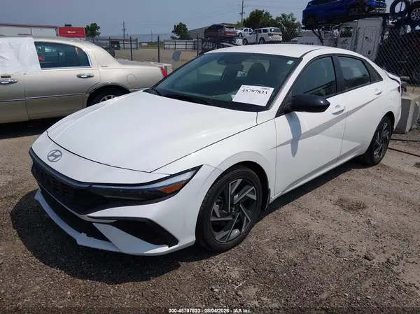 KMHLM4DG5SU972572 2025 HYUNDAI ELANTRA - Image 2