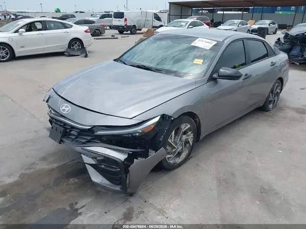KMHLM4DG5SU974659 2025 HYUNDAI ELANTRA - Image 2