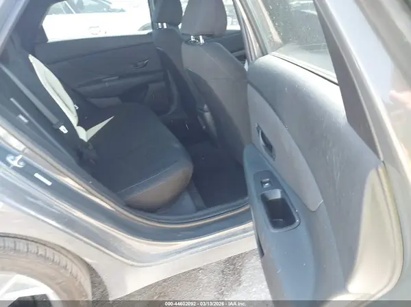 KMHLM4DG5SU976198 2025 HYUNDAI ELANTRA - Image 8