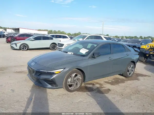KMHLM4DG5SU977531 2025 HYUNDAI ELANTRA - Image 2