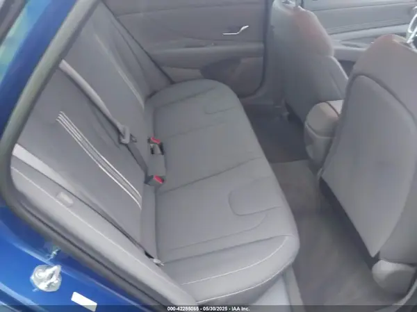 KMHLM4DG5SU983426 2025 HYUNDAI ELANTRA - Image 8