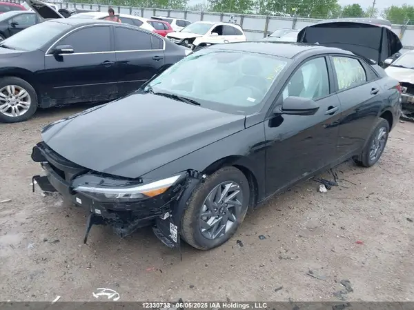 KMHLM4DG5SU993003 2025 HYUNDAI ELANTRA - Image 2