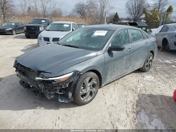 KMHLM4DG5TU138819 2026 HYUNDAI ELANTRA - Image 2