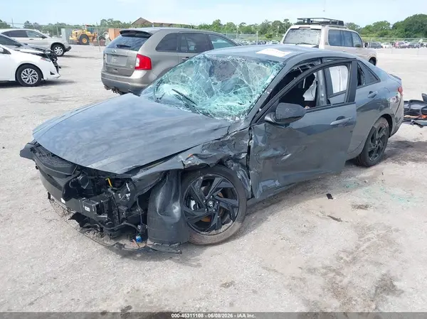 KMHLM4DG5TU182643 2026 HYUNDAI ELANTRA - Image 2