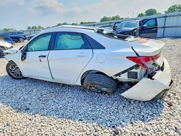 KMHLM4DG6RU638710 2024 HYUNDAI ELANTRA - Image 2