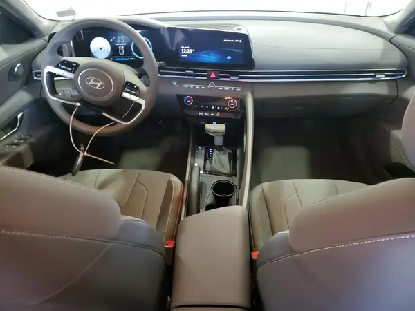 KMHLM4DG6RU643051 2024 HYUNDAI ELANTRA - Image 8