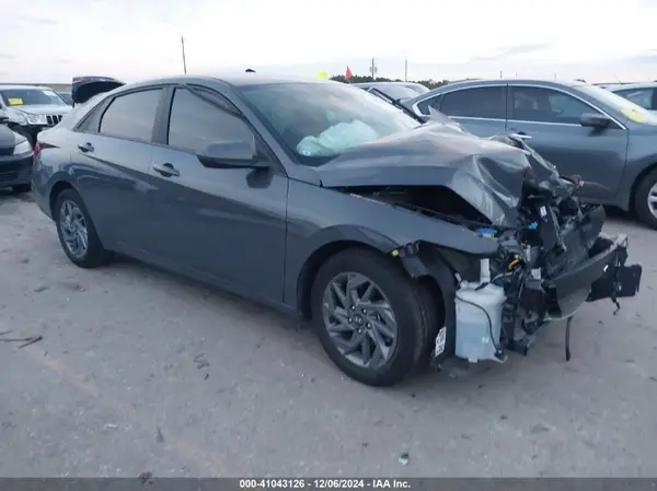 KMHLM4DG6RU646435 2024 HYUNDAI ELANTRA - Image 1