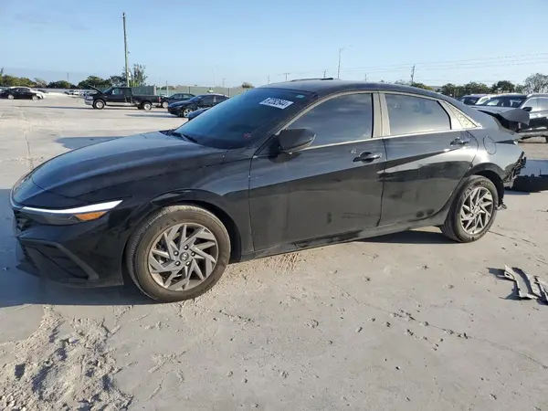 KMHLM4DG6RU650243 2024 HYUNDAI ELANTRA - Image 1