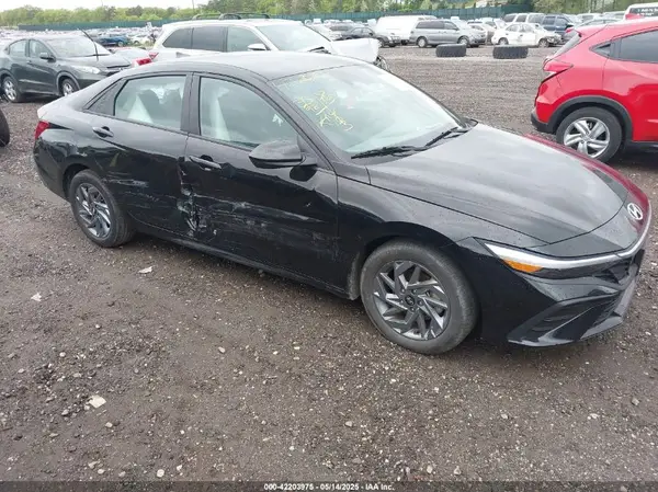KMHLM4DG6RU653322 2024 HYUNDAI ELANTRA - Image 1