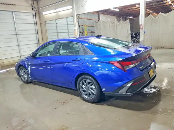 KMHLM4DG6RU657810 2024 HYUNDAI ELANTRA - Image 2