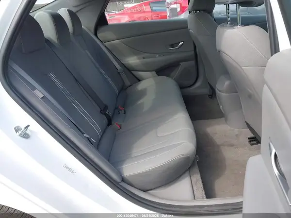 KMHLM4DG6RU663946 2024 HYUNDAI ELANTRA - Image 8