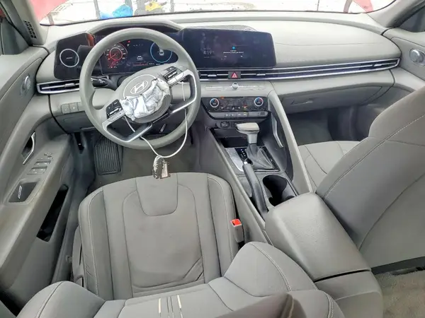 KMHLM4DG6RU664613 2024 HYUNDAI ELANTRA - Image 8