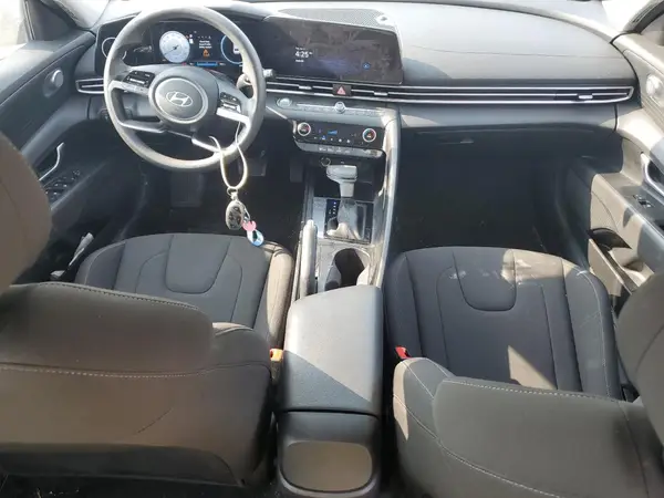 KMHLM4DG6RU665633 2024 HYUNDAI ELANTRA - Image 8