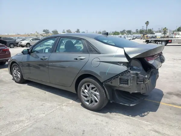 KMHLM4DG6RU668855 2024 HYUNDAI ELANTRA - Image 2