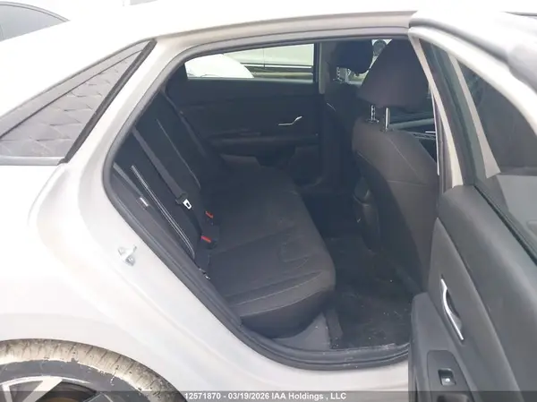 KMHLM4DG6RU669102 2024 HYUNDAI ELANTRA - Image 8