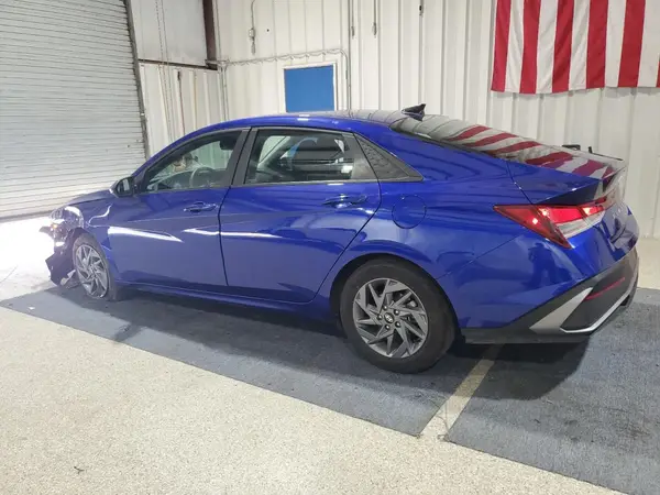 KMHLM4DG6RU676146 2024 HYUNDAI ELANTRA - Image 2