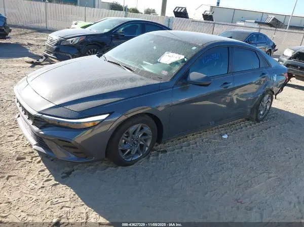 KMHLM4DG6RU680035 2024 HYUNDAI ELANTRA - Image 2