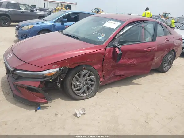 KMHLM4DG6RU682545 2024 HYUNDAI ELANTRA - Image 2