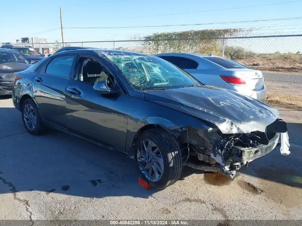 KMHLM4DG6RU684571 2024 HYUNDAI ELANTRA - Image 1