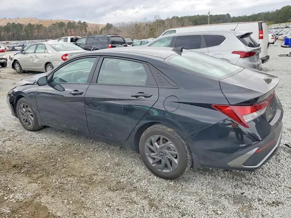 KMHLM4DG6RU686093 2024 HYUNDAI ELANTRA - Image 2
