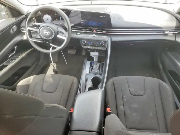 KMHLM4DG6RU686191 2024 HYUNDAI ELANTRA - Image 8