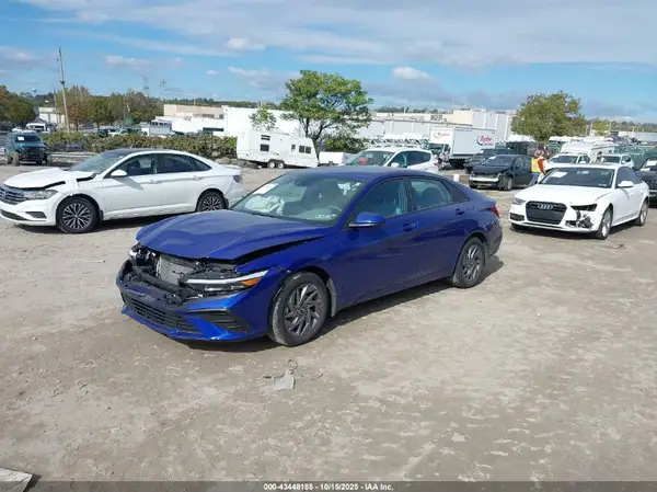 KMHLM4DG6RU689091 2024 HYUNDAI ELANTRA - Image 2