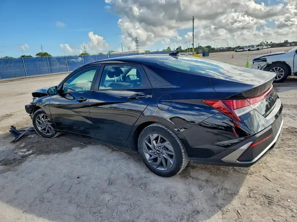 KMHLM4DG6RU691312 2024 HYUNDAI ELANTRA - Image 2