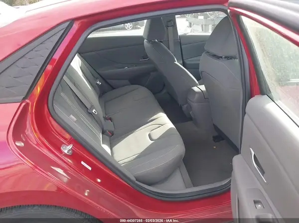 KMHLM4DG6RU693786 2024 HYUNDAI ELANTRA - Image 8