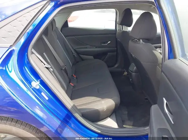 KMHLM4DG6RU694663 2024 HYUNDAI ELANTRA - Image 8