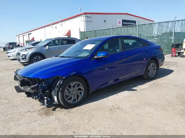KMHLM4DG6RU700381 2024 HYUNDAI ELANTRA - Image 2