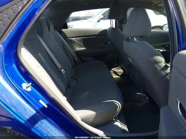 KMHLM4DG6RU700381 2024 HYUNDAI ELANTRA - Image 8