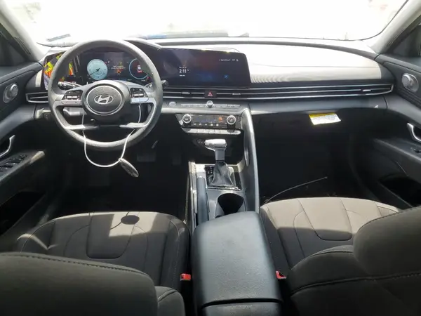 KMHLM4DG6RU707735 2024 HYUNDAI ELANTRA - Image 8