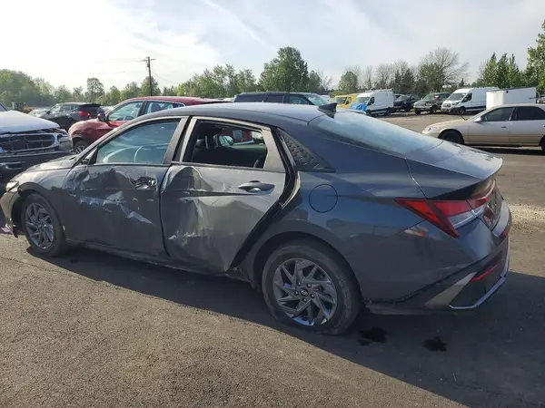 KMHLM4DG6RU713552 2024 HYUNDAI ELANTRA - Image 2