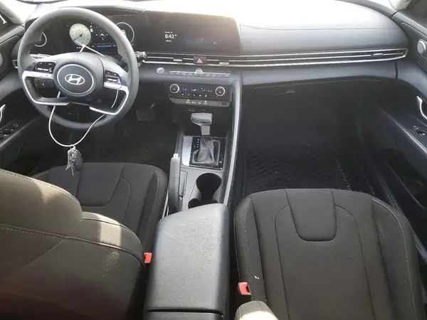 KMHLM4DG6RU713552 2024 HYUNDAI ELANTRA - Image 8