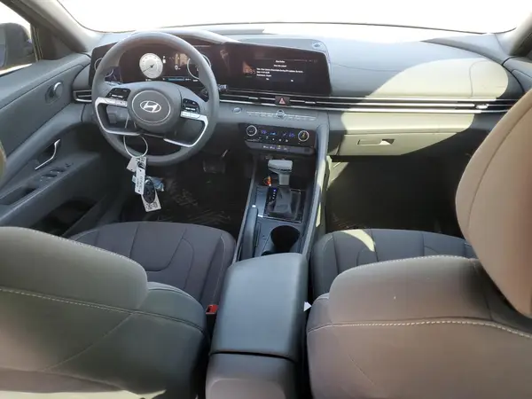 KMHLM4DG6RU718444 2024 HYUNDAI ELANTRA - Image 8