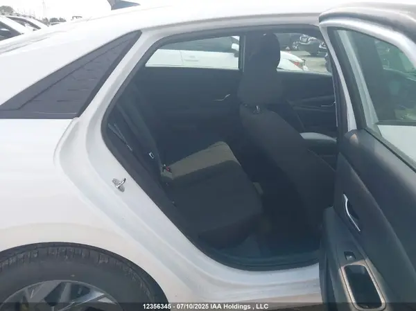 KMHLM4DG6RU718475 2024 HYUNDAI ELANTRA - Image 8
