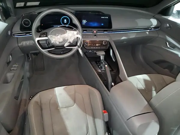 KMHLM4DG6RU731548 2024 HYUNDAI ELANTRA - Image 8