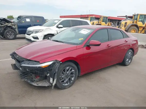 KMHLM4DG6RU733154 2024 HYUNDAI ELANTRA - Image 2