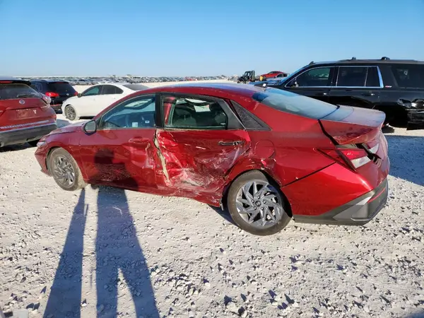 KMHLM4DG6RU746776 2024 HYUNDAI ELANTRA - Image 2