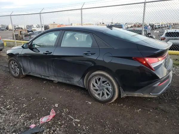 KMHLM4DG6RU751105 2024 HYUNDAI ELANTRA - Image 2