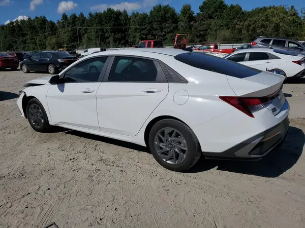 KMHLM4DG6RU751461 2024 HYUNDAI ELANTRA - Image 2