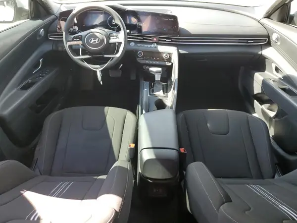 KMHLM4DG6RU751461 2024 HYUNDAI ELANTRA - Image 8