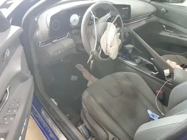 KMHLM4DG6RU753548 2024 HYUNDAI ELANTRA - Image 8