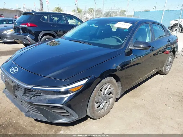 KMHLM4DG6RU754179 2024 HYUNDAI ELANTRA - Image 2
