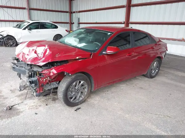 KMHLM4DG6RU759379 2024 HYUNDAI ELANTRA - Image 2