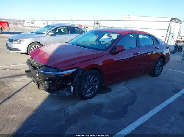 KMHLM4DG6RU764971 2024 HYUNDAI ELANTRA - Image 2