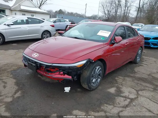 KMHLM4DG6RU769992 2024 HYUNDAI ELANTRA - Image 2