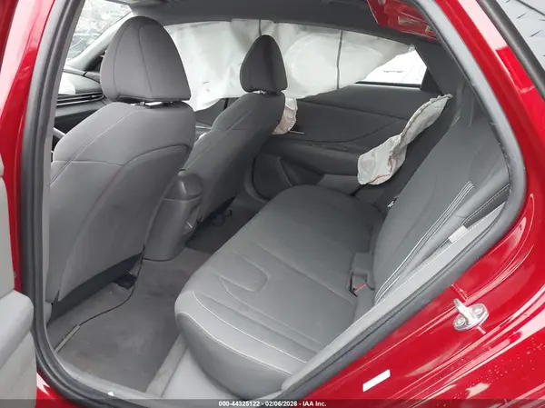 KMHLM4DG6RU769992 2024 HYUNDAI ELANTRA - Image 8